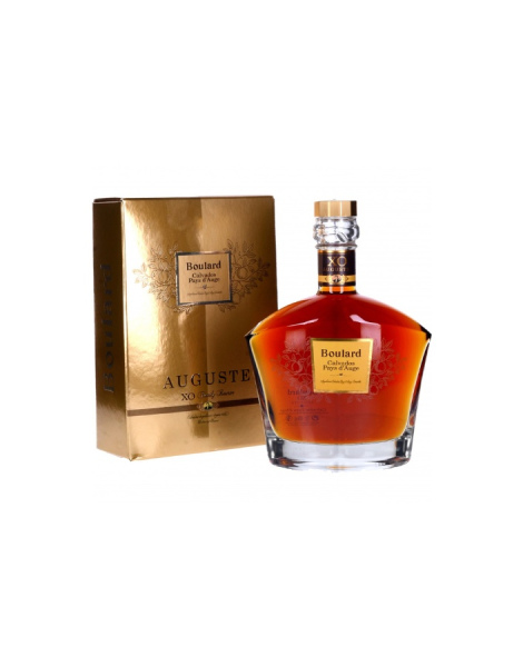 Boulard - Calvados XO - Cuvée Auguste - Coffret Carafe Boulard - Calvados XO - Cuvée Auguste - Coffret Carafe